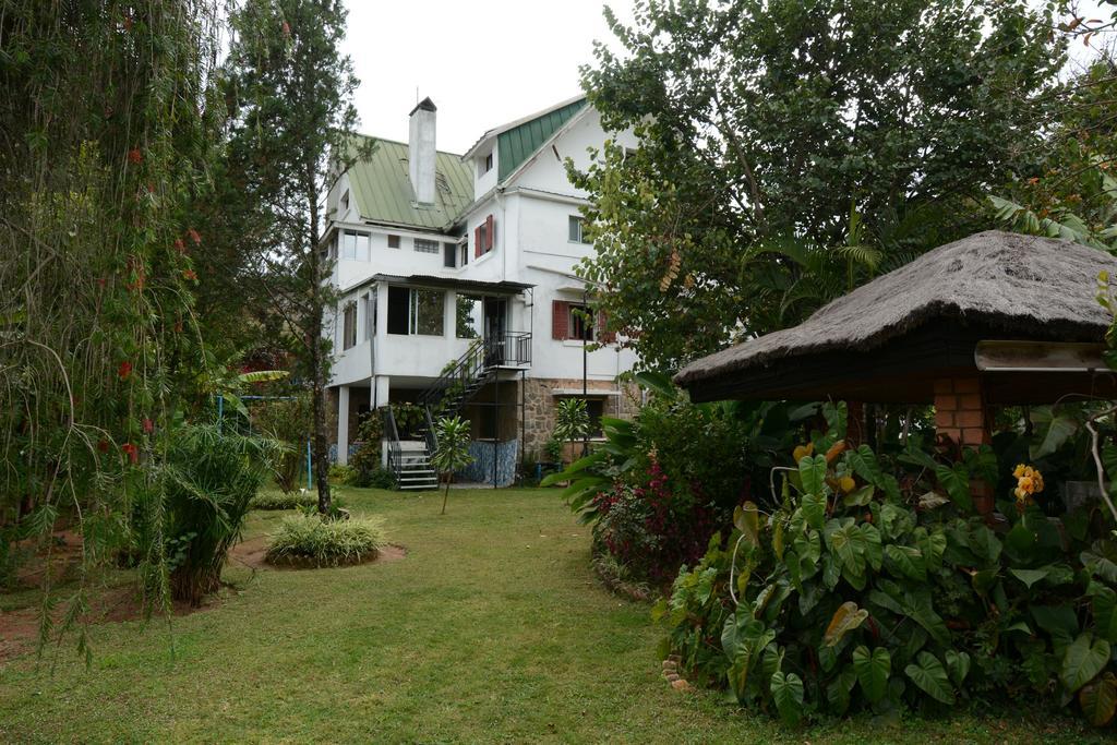 אנטננריבו Hotel Chez Jeanne מראה חיצוני תמונה