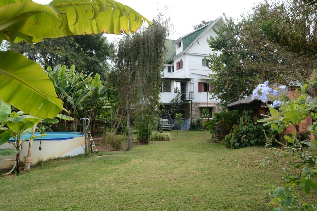 אנטננריבו Hotel Chez Jeanne מראה חיצוני תמונה