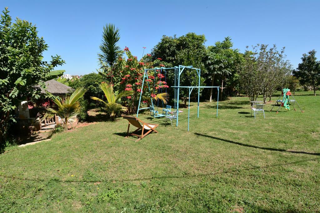 אנטננריבו Hotel Chez Jeanne מראה חיצוני תמונה